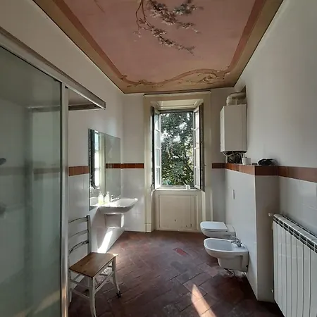 Room Bergamo Бергамо
